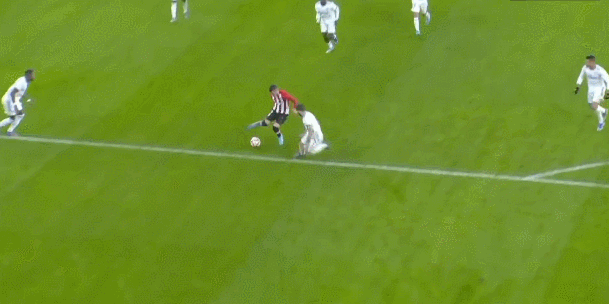 防守大闸模式全场开启